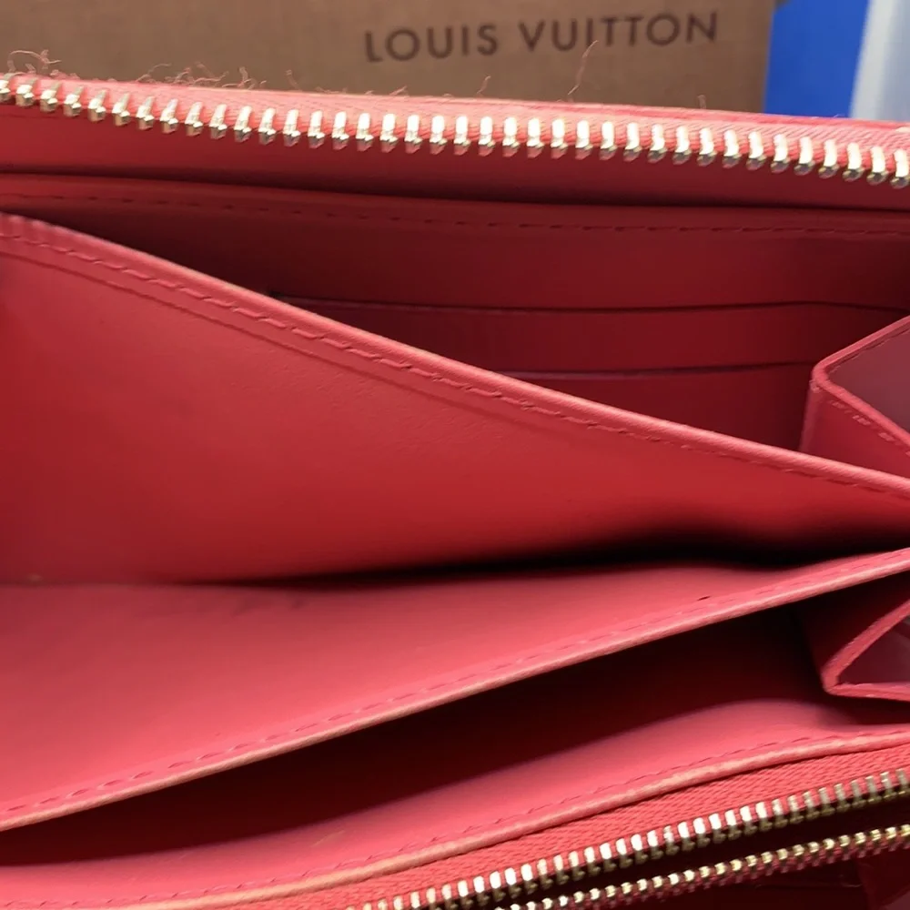 💖 💝 LOUIS VUITTON‎ Vernice pink/ gold patent Leather Zippy Wallet - Picture 10 of 13